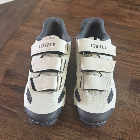 Giro Ranger Spin Cycle Shoes 6.5 Cream and Black - Picture 2 of 16